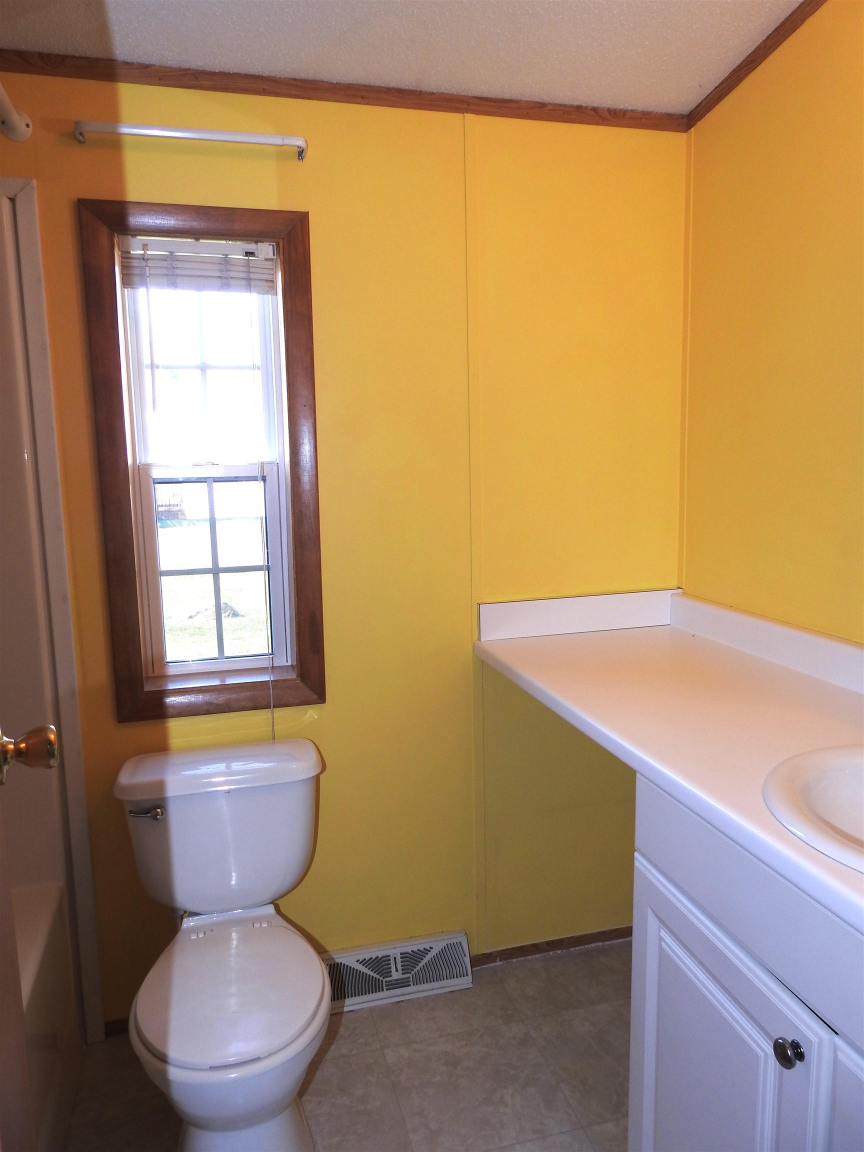 2 Middle Road Swanton, VT 05488 - Photo 5 of 29 Gallery Image 5