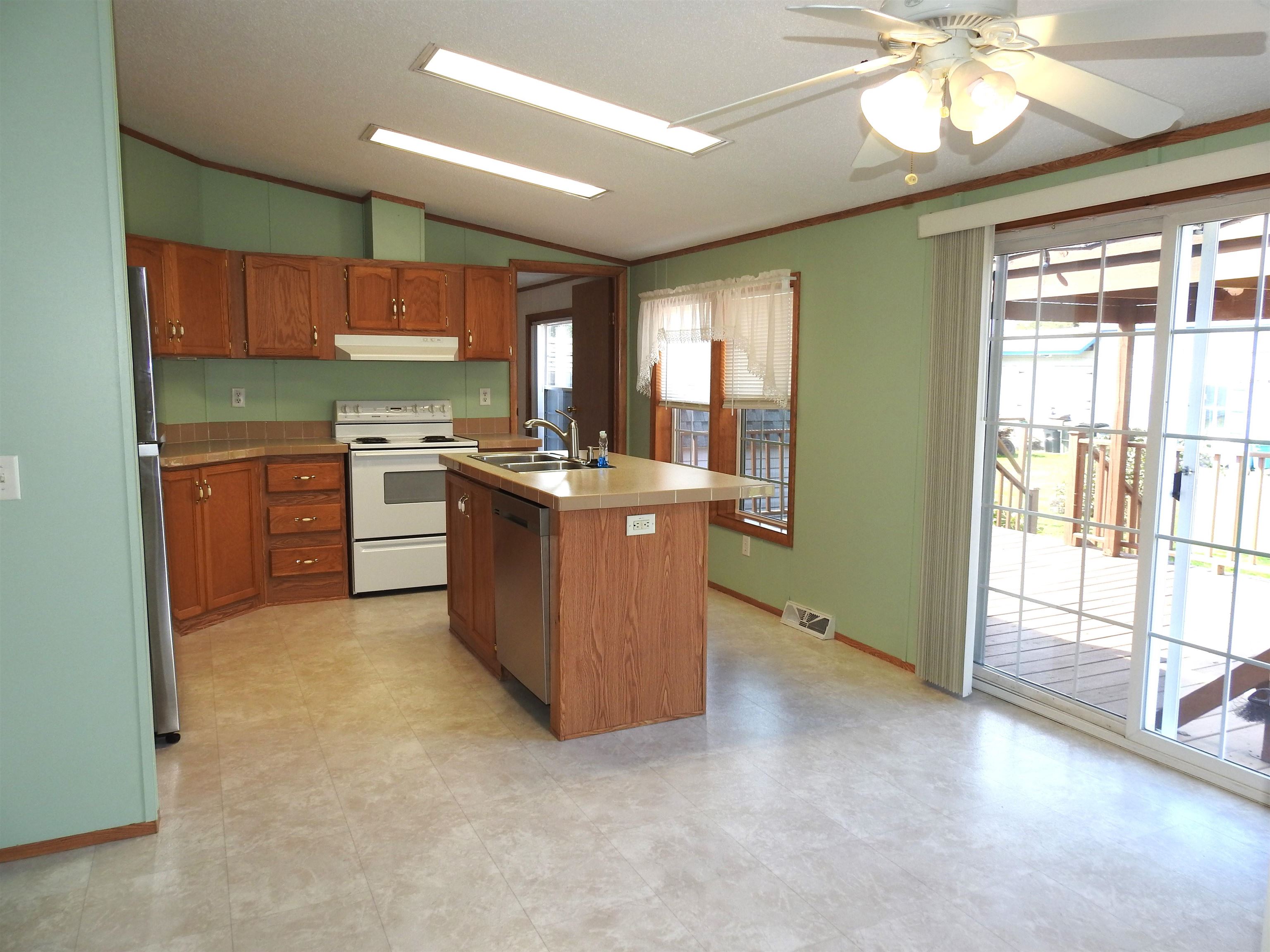 2 Middle Road Swanton, VT 05488 - Photo 6 of 29 Gallery Image 6