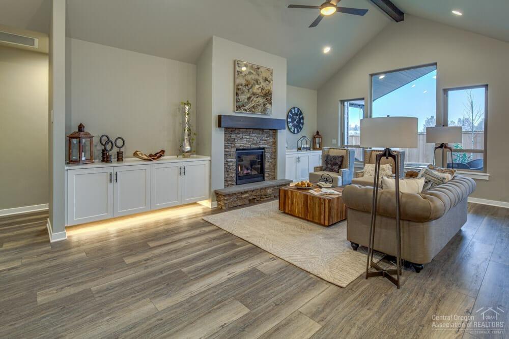 3787 Northeast Oakside Loop Bend, OR 97701 - Photo 6 of 23 Home will be similar to photo shown. Sp