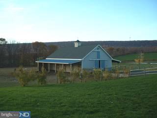 7568 Springhouse Road New Tripoli, PA 18066 - Photo 3 of 6 Gallery Image 3