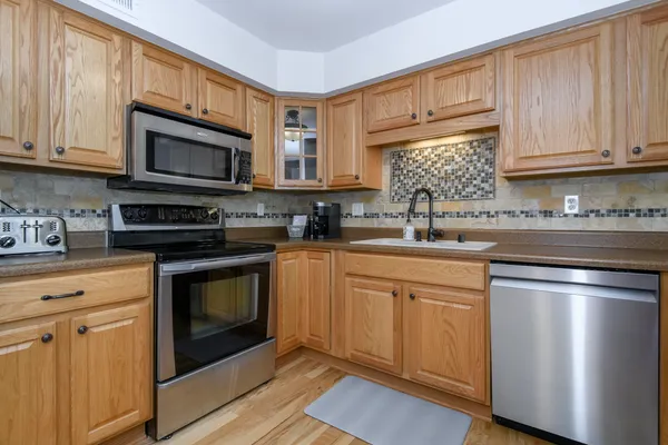 $339,000 | W397-n5883 Autumn Woods Drive, Oconomowoc, WI 53066