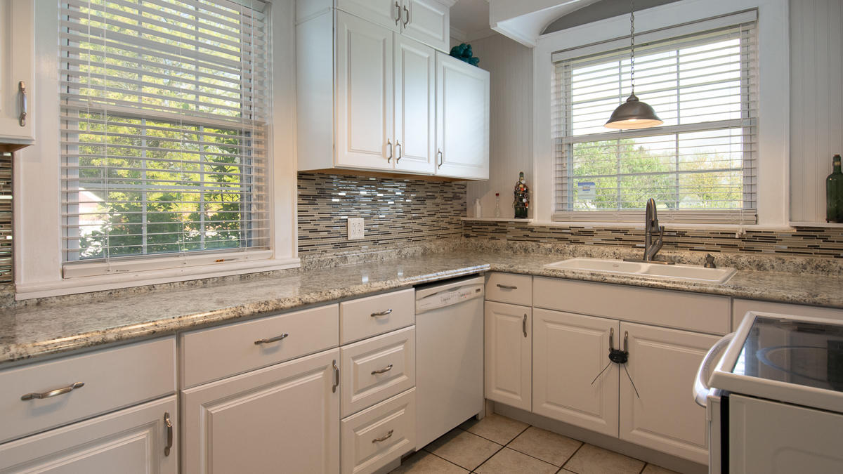 1105 Highland Road Salem, VA 24153 - Photo 13 of 37 untitled-13