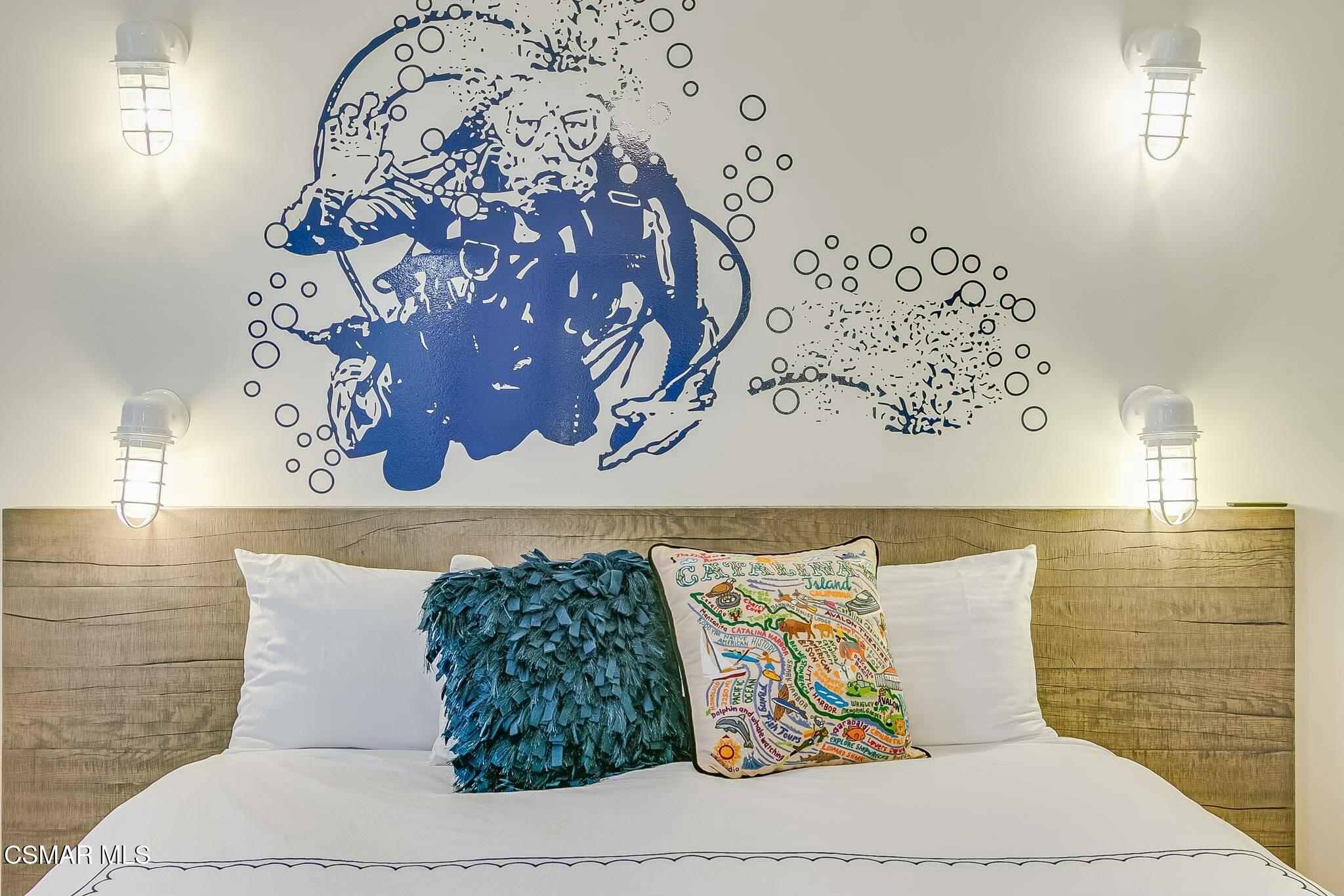 75 Gaviota Avalon, CA 90704 - Photo 30 of 49 a picture of a couch in a bathroom