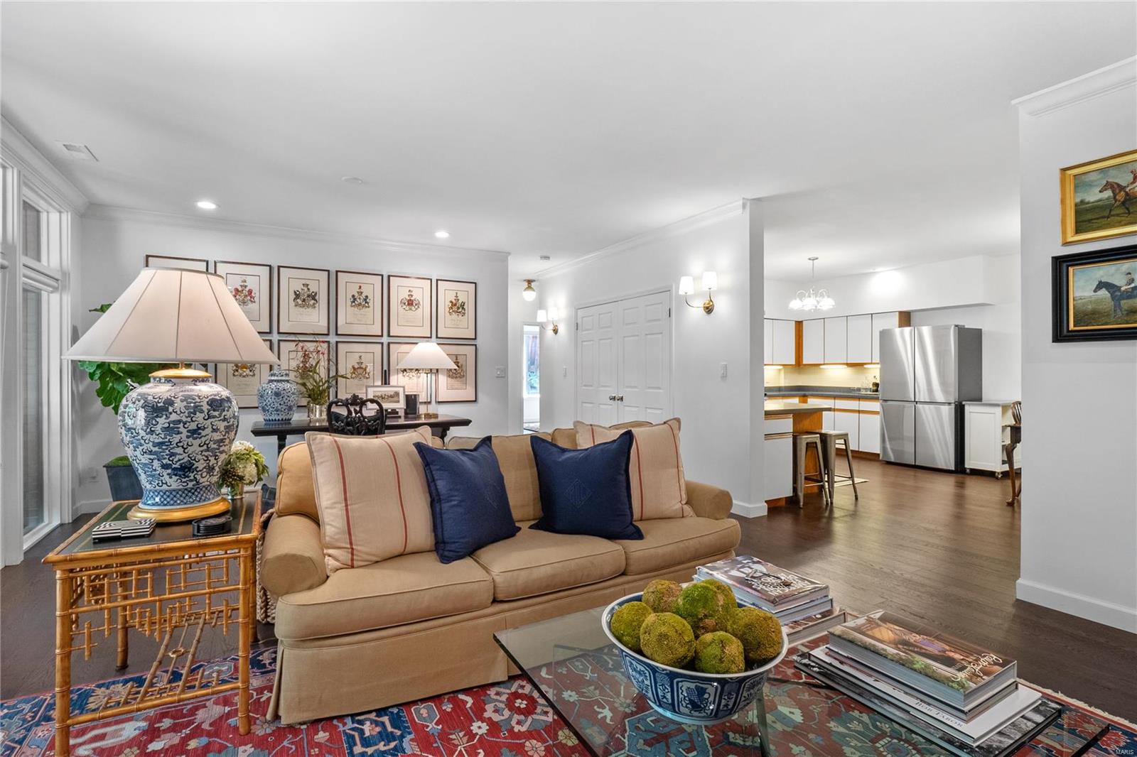 155 North Hanley Road, Unit 101 St. Louis, MO 63105 - Photo 7 of 21 Gallery Image 7