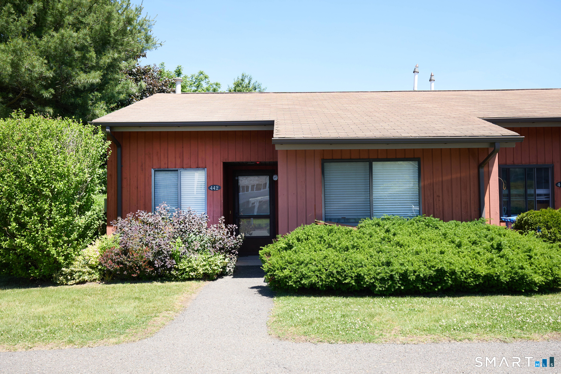 442 Asbury Ridge, Unit 442 Shelton, CT 06484 - Photo 2 of 40