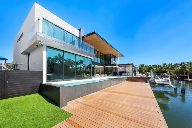 $50,000 | 1102 Washington Street, Hollywood, FL 33019