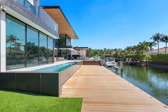 $50,000 | 1102 Washington Street, Hollywood, FL 33019