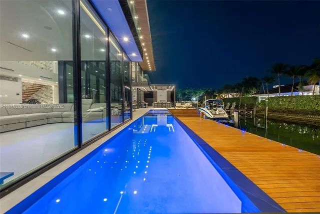 $50,000 | 1102 Washington Street, Hollywood, FL 33019