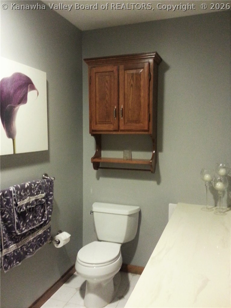 1672 Scott Depot Road Scott Depot, WV 25560 - Photo 5 of 23 Master Bath