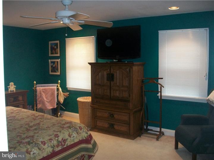7425 Barclay Road Cheltenham, PA 19012 - Photo 14 of 25 Gallery Image 14