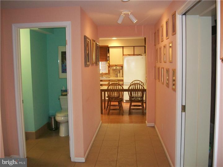 7425 Barclay Road Cheltenham, PA 19012 - Photo 6 of 25 Gallery Image 6
