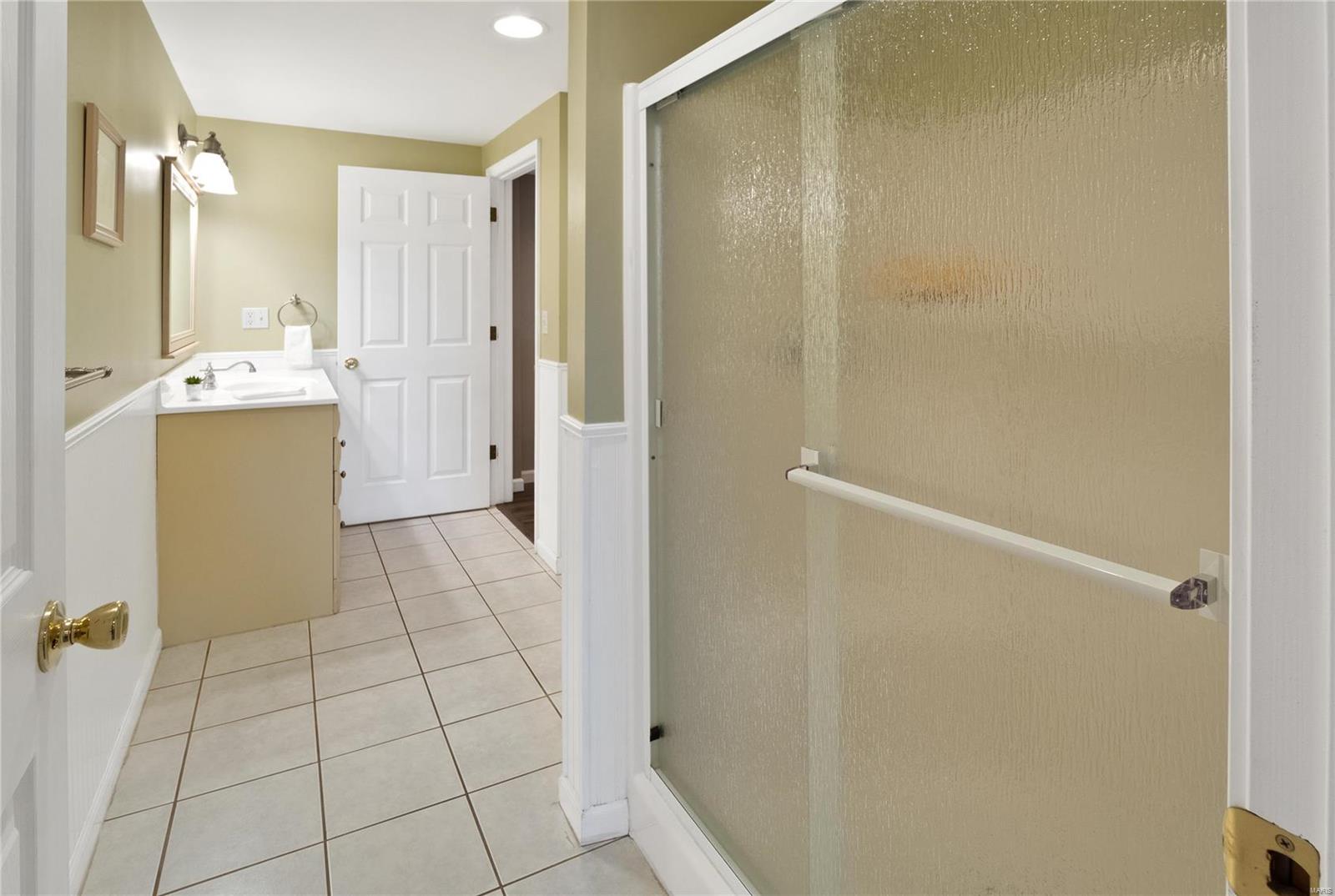 736 Arbor Ridge Court Ballwin, MO 63021 - Photo 45 of 57 Gallery Image 45