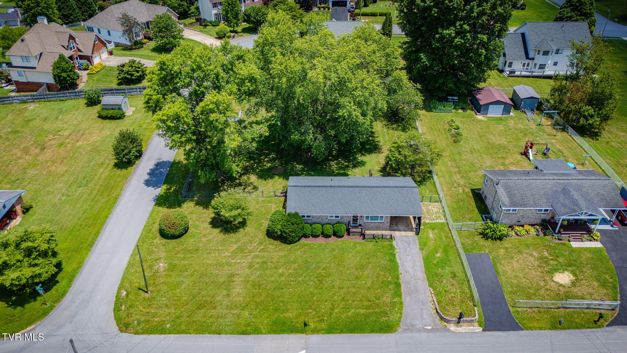 4128 Ranch Road Johnson City, TN 37601 - Photo 30 of 32 101 (5)