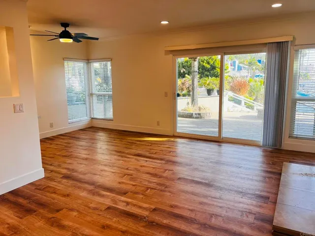 $4,800 | 4587 Cove Drive, Carlsbad, CA 92008