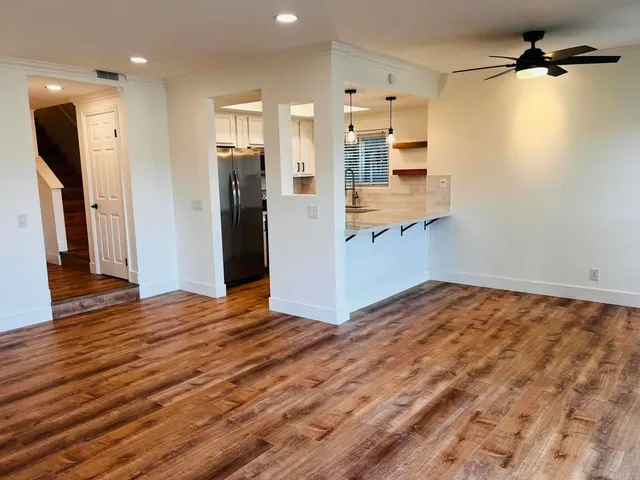 $4,800 | 4587 Cove Drive, Carlsbad, CA 92008