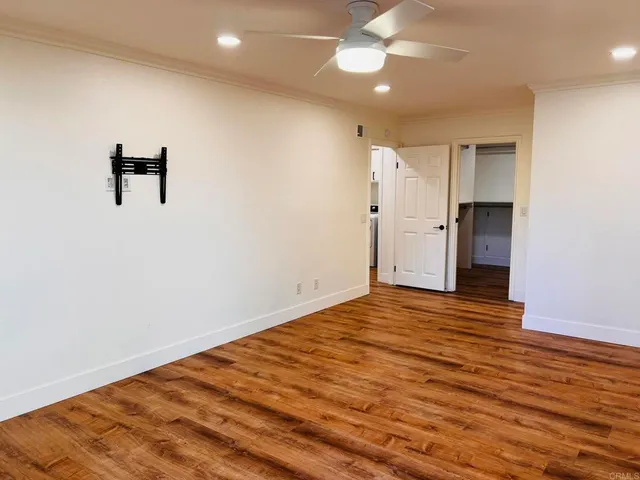 $4,800 | 4587 Cove Drive, Carlsbad, CA 92008