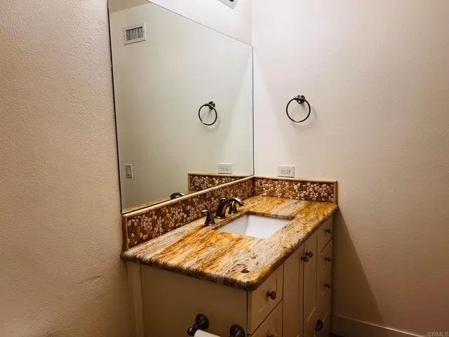 $4,800 | 4587 Cove Drive, Carlsbad, CA 92008