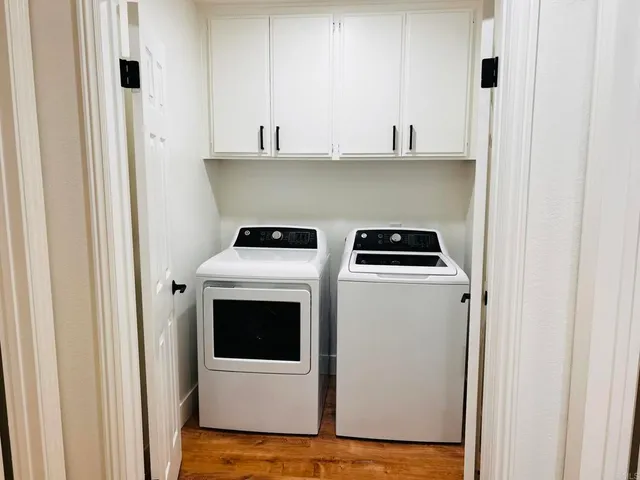 $4,800 | 4587 Cove Drive, Carlsbad, CA 92008