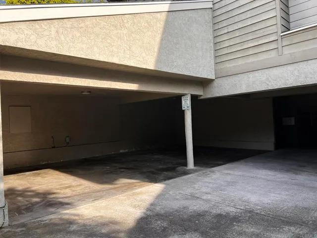 $4,800 | 4587 Cove Drive, Carlsbad, CA 92008