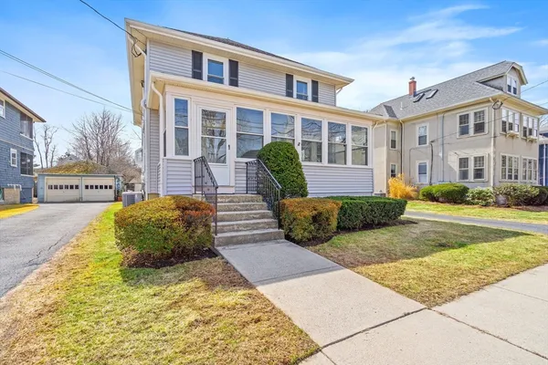 $1,049,000 | 9 Sherman Street, Natick, MA 01760