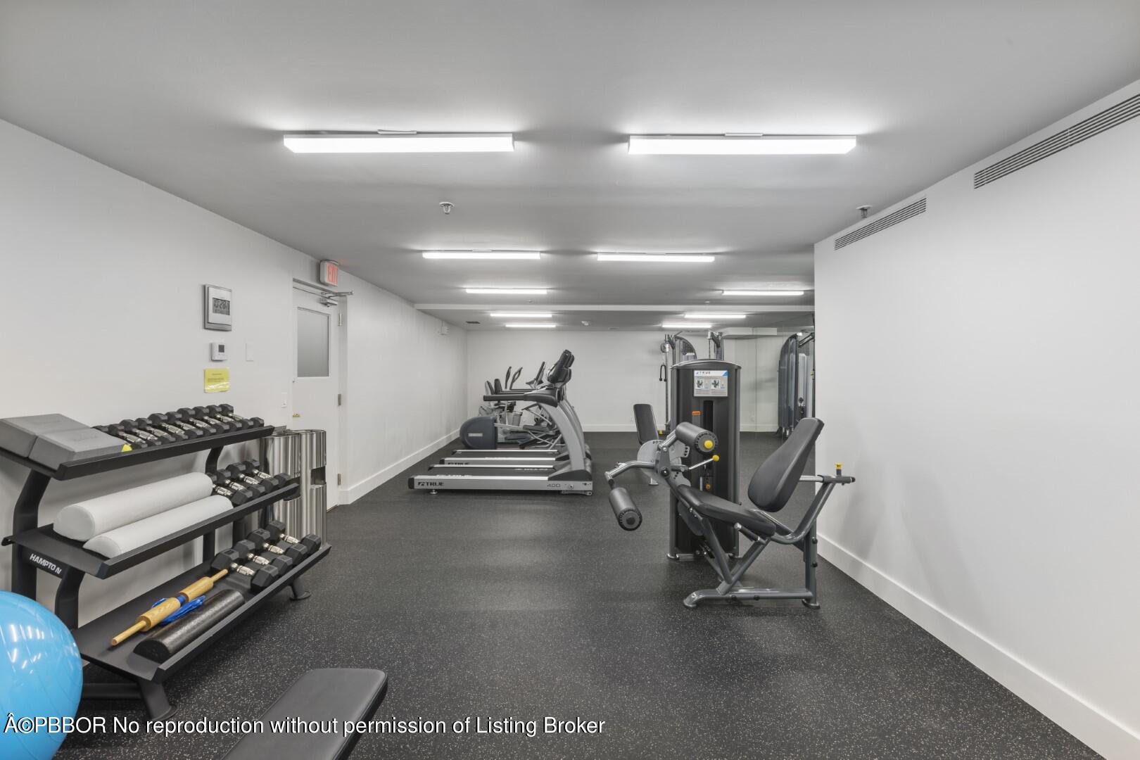 200 Bradley Place, Unit 301 Palm Beach, FL 33480 - Photo 29 of 34 a view of a room with gym equipment