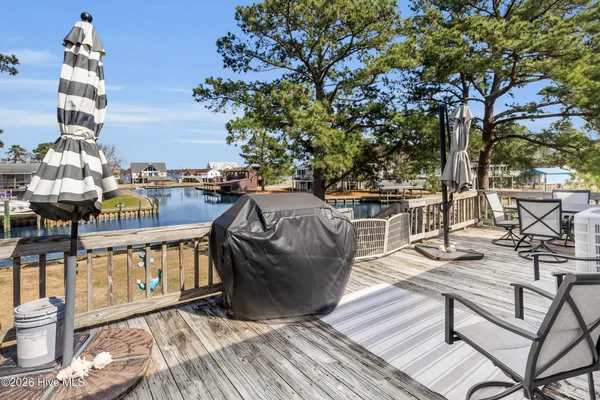 $340,000 | 211 D Drive, Chocowinity, NC 27817