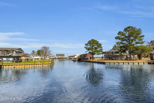 $340,000 | 211 D Drive, Chocowinity, NC 27817