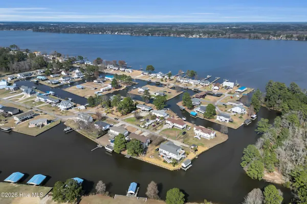 $340,000 | 211 D Drive, Chocowinity, NC 27817
