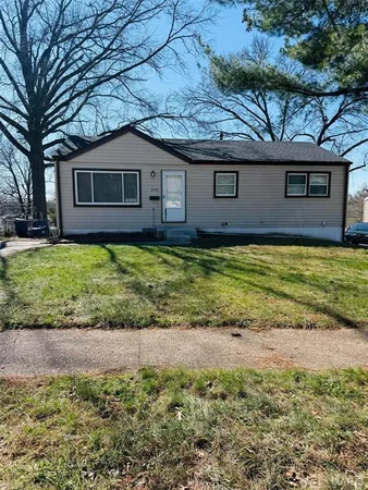 $1,495 | 936 Highmont Drive, St. Louis, MO 63135