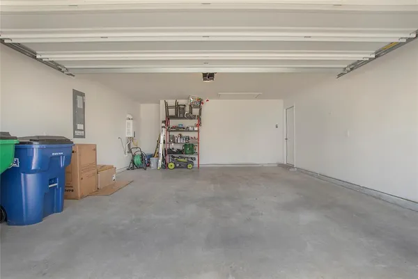 $2,300 | 219 Spirehaven Drive, Fate, TX 75087