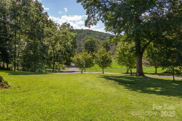 $679,000 | 51 Windy Acres Drive, Fairview, NC 28730