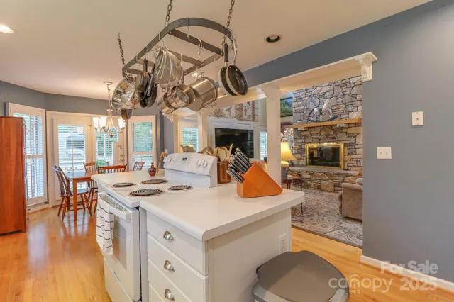 $679,000 | 51 Windy Acres Drive, Fairview, NC 28730