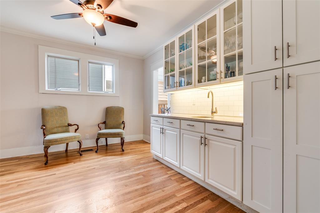 4933 Victor Street Dallas, TX 75214 - Photo 19 of 39