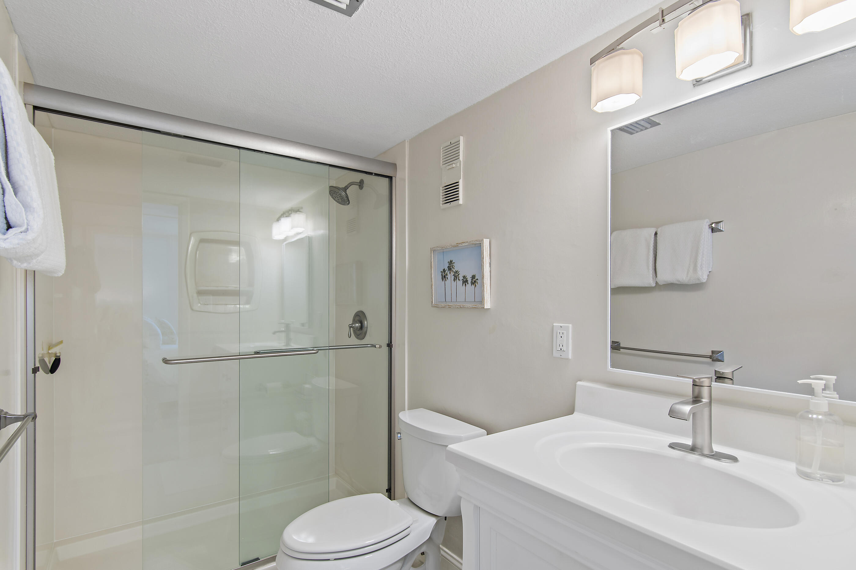 30 Moreno Point Road, Unit 205B Destin, FL 32541 - Photo 13 of 38 web_ 205B Dolphin Pnt_25