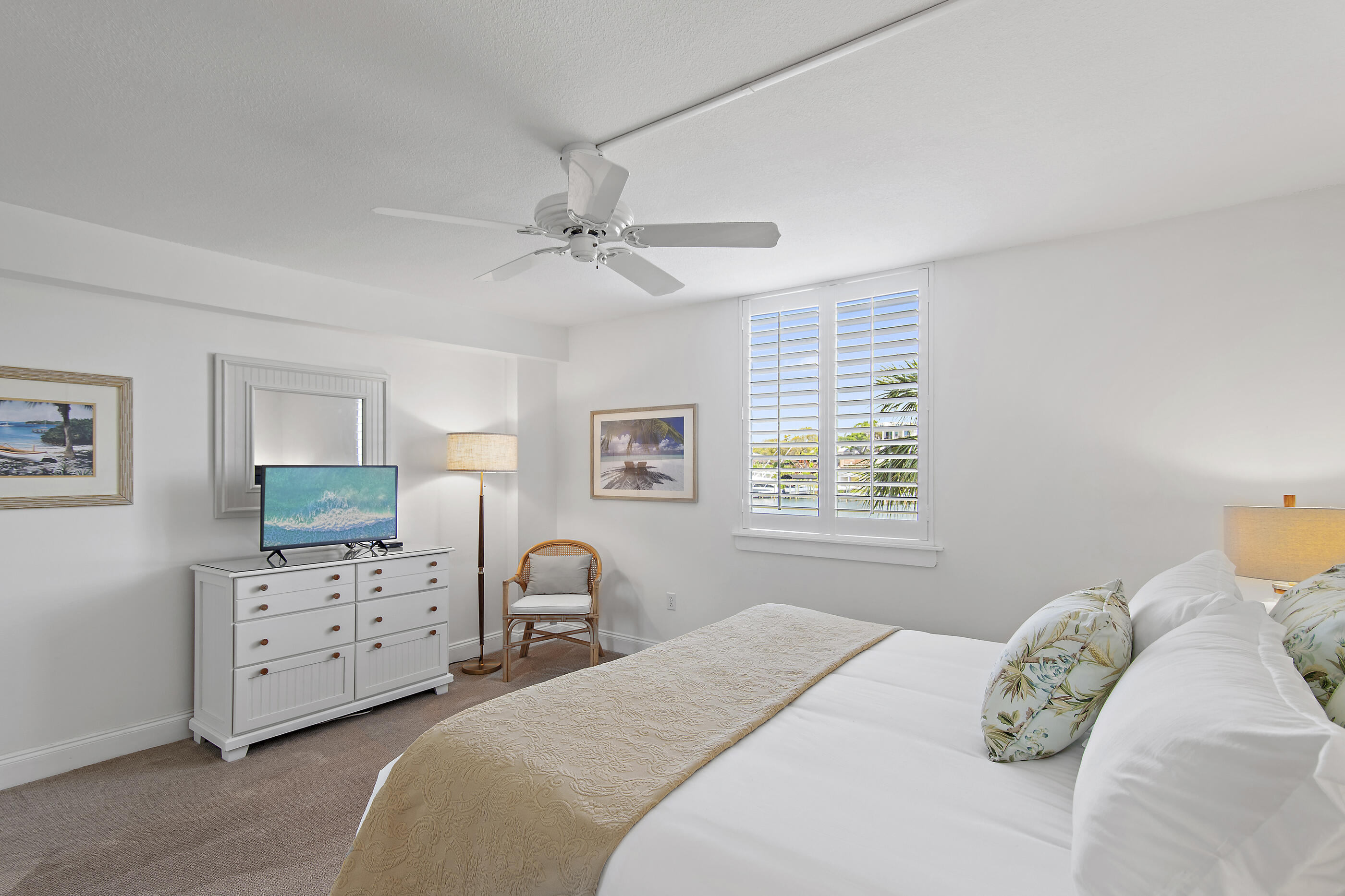 30 Moreno Point Road, Unit 205B Destin, FL 32541 - Photo 10 of 38 web_ 205B Dolphin Pnt_23