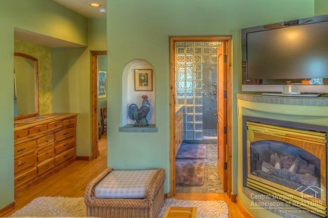 64446 Crosswinds Road Bend, OR 97703 - Photo 13 of 25 Additional Photo