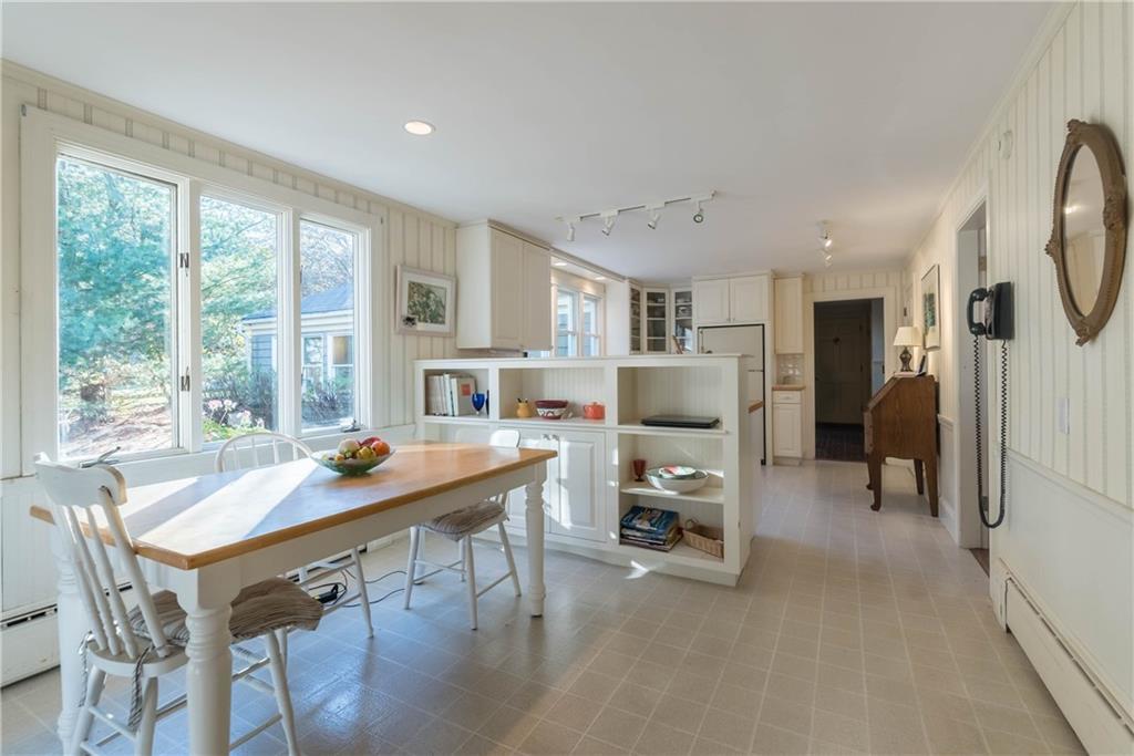 13 Sea Cove Road Cumberland Foreside, ME 04110 - Photo 6 of 32 Eat in kitchen