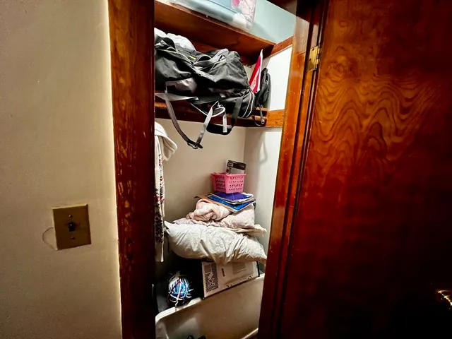 $2,500 | 63 Sycamore Street, Unit 2, Somerville, MA 02145