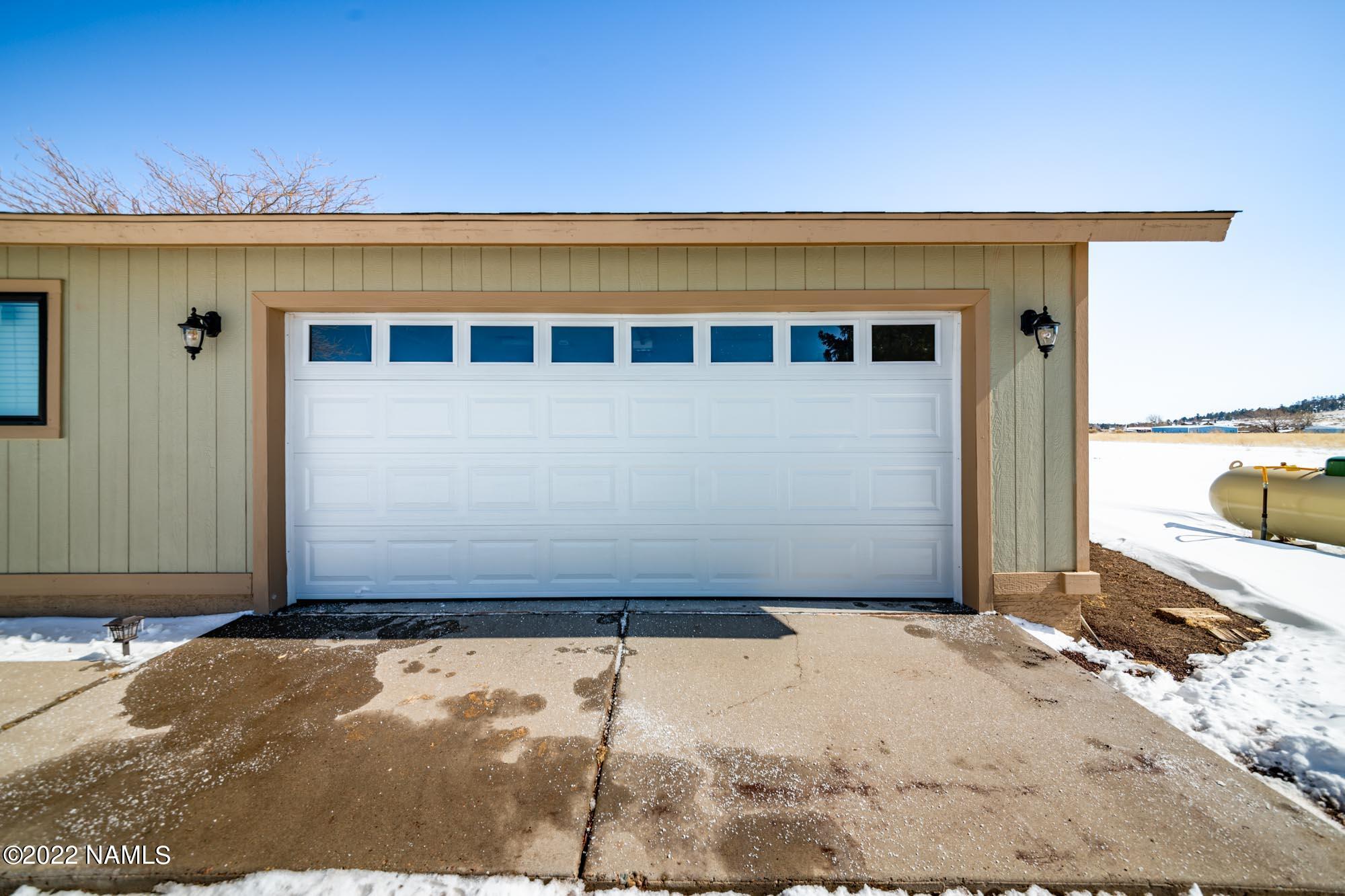 8320 Yakima Road Flagstaff, AZ 86004 - Photo 2 of 44 8320 Yakima, Flagstaff (28 of 46)