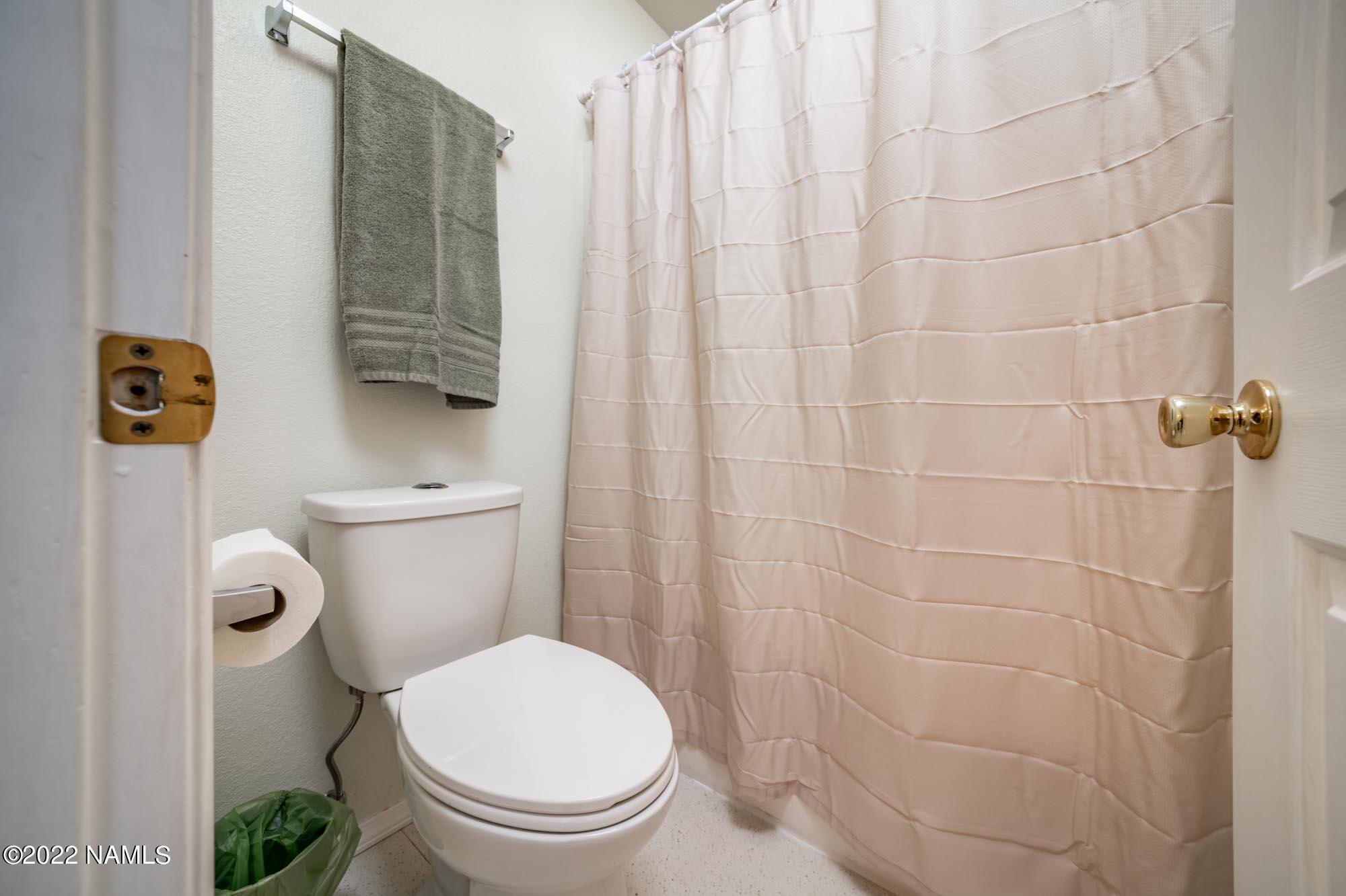 8320 Yakima Road Flagstaff, AZ 86004 - Photo 39 of 44 8320 Yakima, Flagstaff (19 of 46)