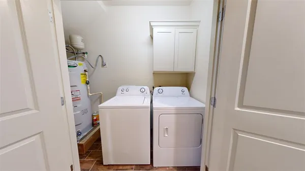 $3,675 | 102 Richards Street, College Station, TX 77840