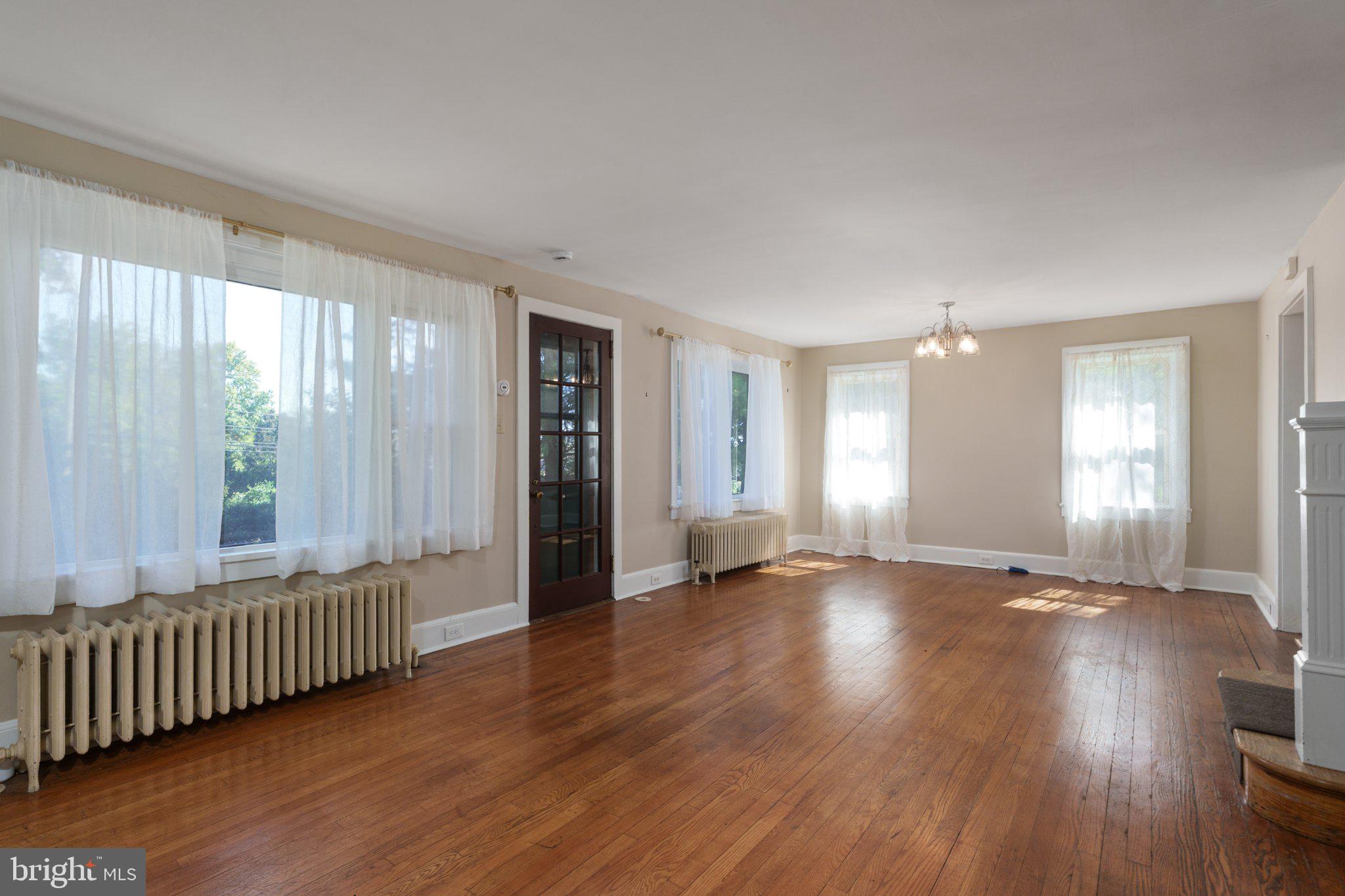 3054 Old York Road Furlong, PA 18925 - Photo 7 of 44 Gallery Image 7