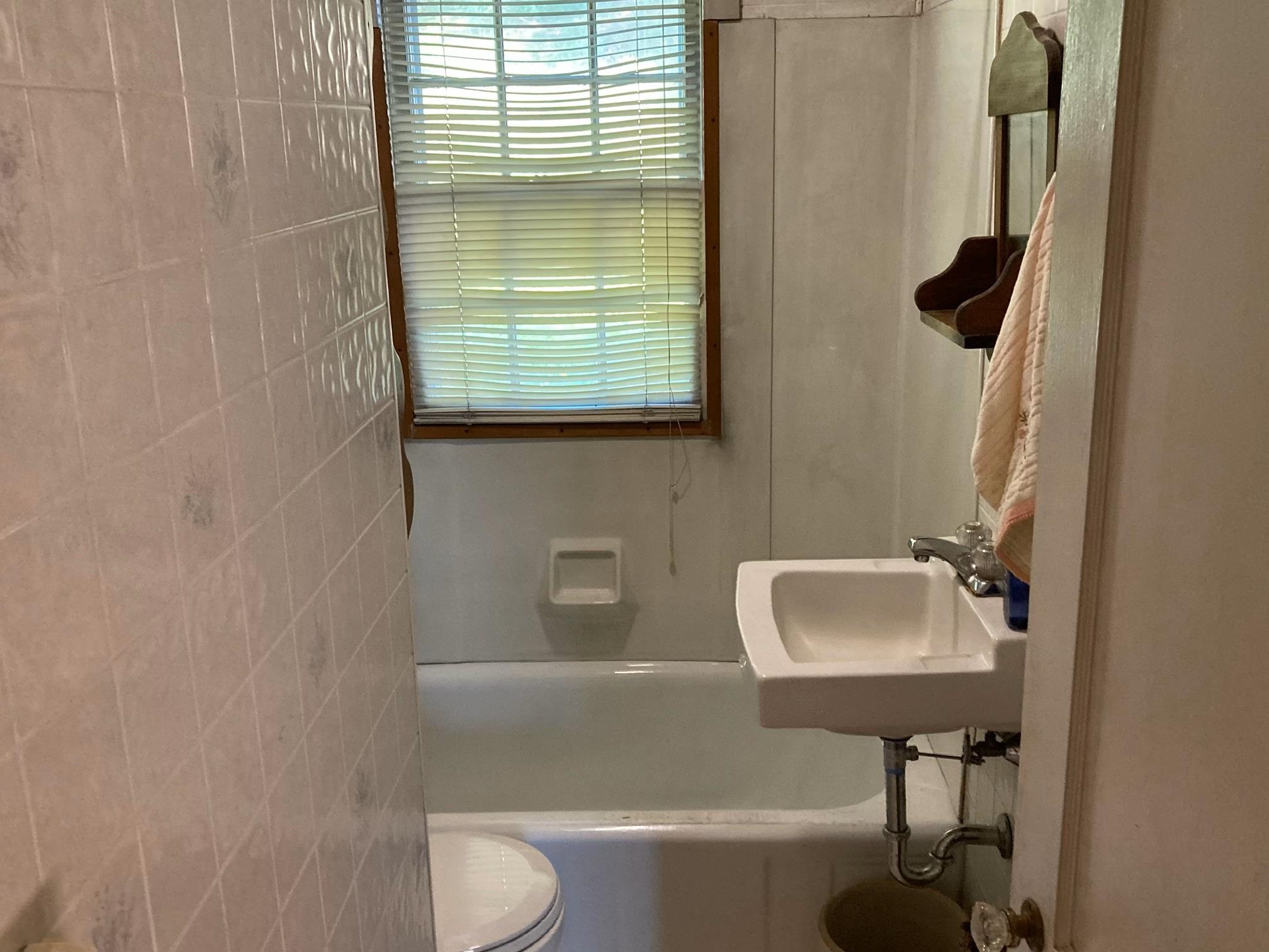 8 Curtis Street Springfield, VT 05156 - Photo 5 of 7