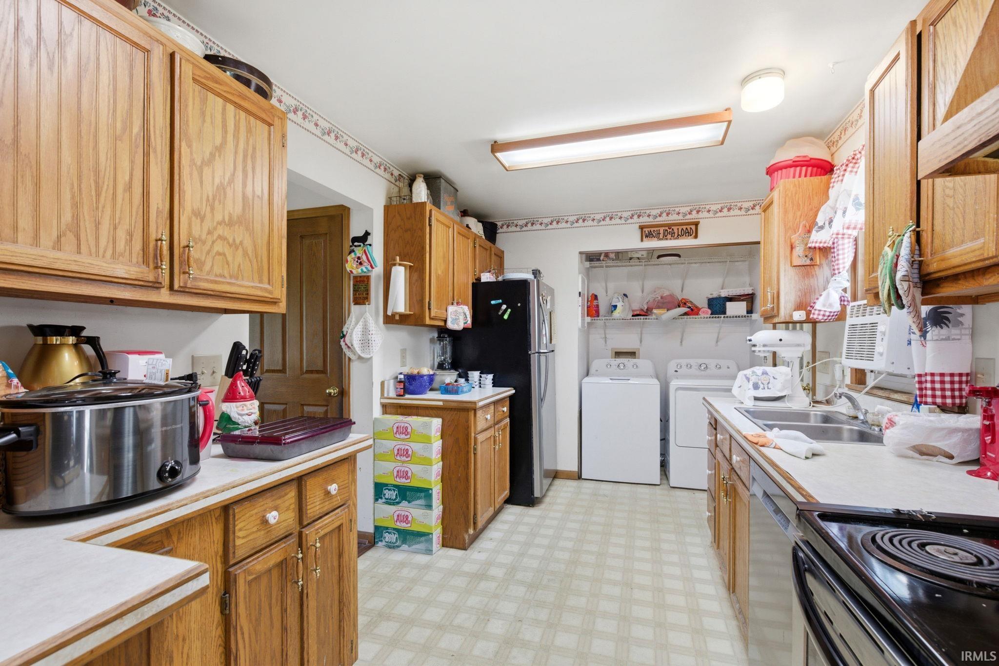855 South 8th Street Upland, IN 46989 - Photo 13 of 43
