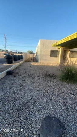$1,800 | 4776 West Vía Cynthia, Glendale, AZ 85301