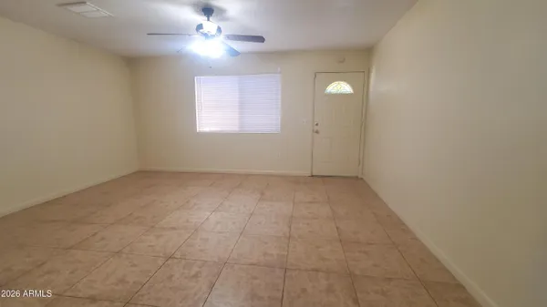 $1,800 | 4776 West Vía Cynthia, Glendale, AZ 85301