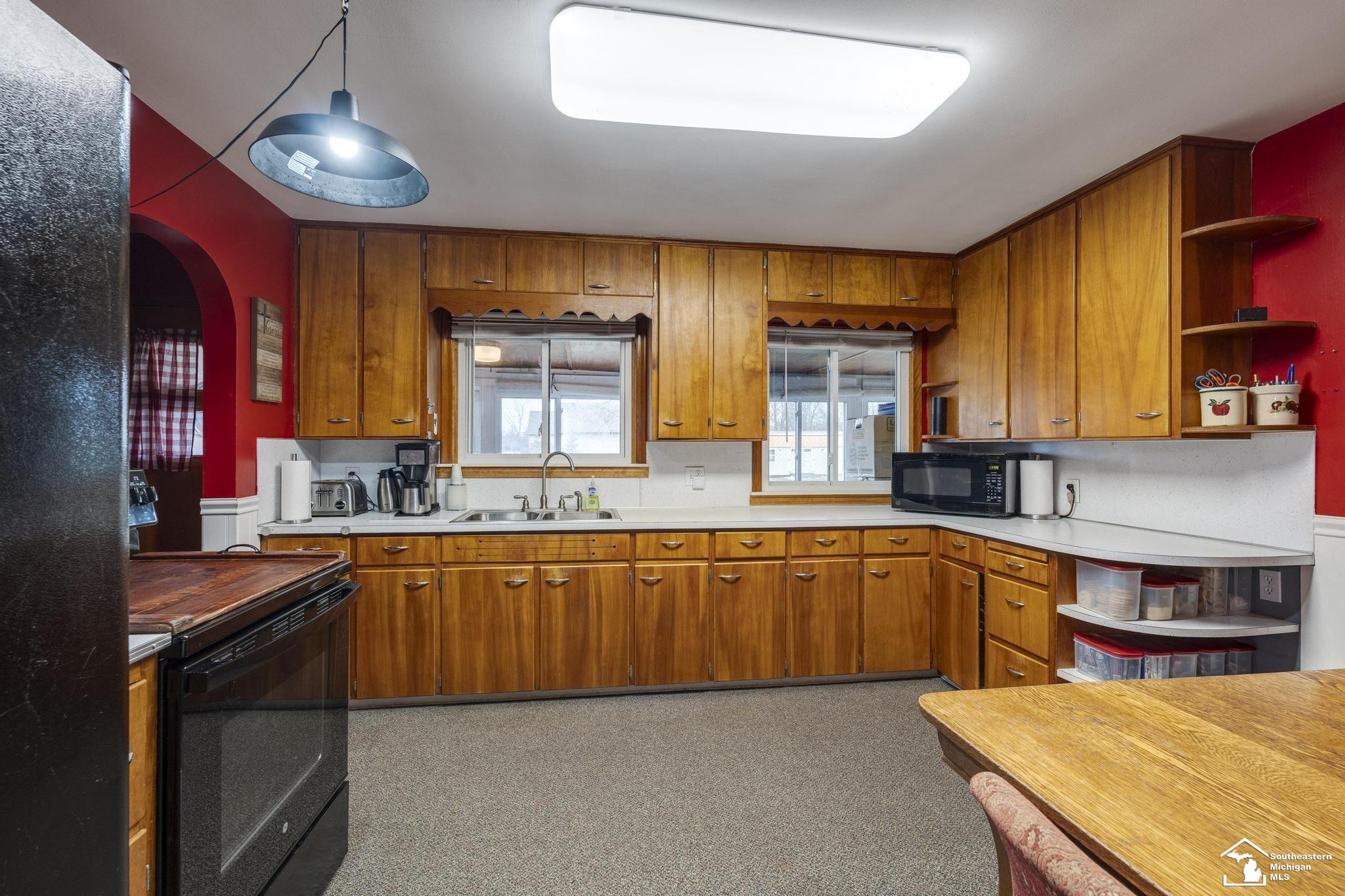 610 Riley Street Dundee, MI 48131 - Photo 4 of 19 50162723-08e213b5-702f-4b90-915a-7366bd8b5fc5.JPG