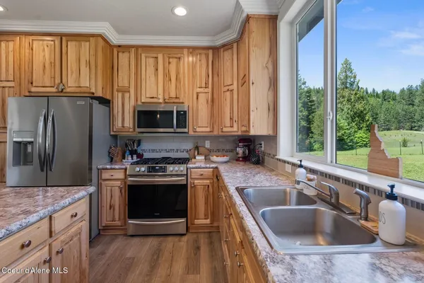 $625,000 | 81 Shoo Fly Drive, Sagle, ID 83860