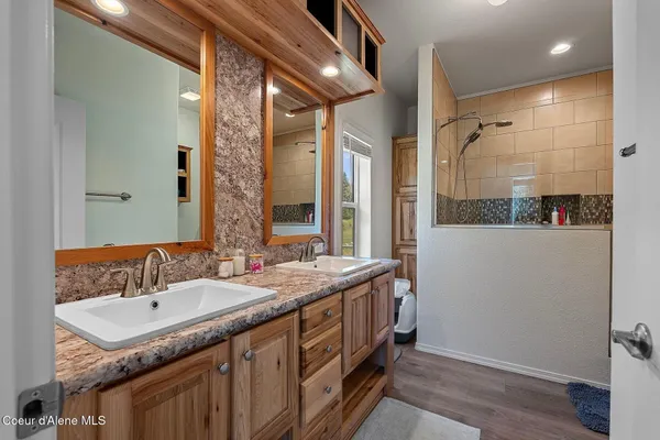 $625,000 | 81 Shoo Fly Drive, Sagle, ID 83860