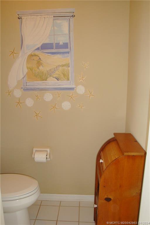 2209 Southwest Oak Ridge Road Palm City, FL 34990 - Photo 20 of 35 Master toilet